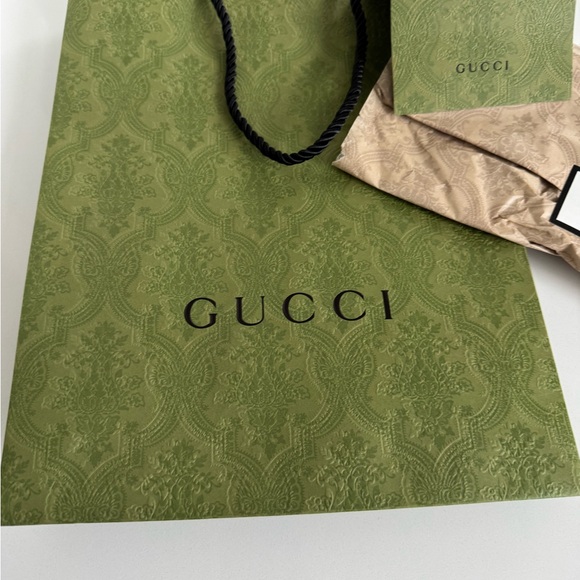 Gucci Green Gift Bag and Packaging Set - Picture 2 of 7